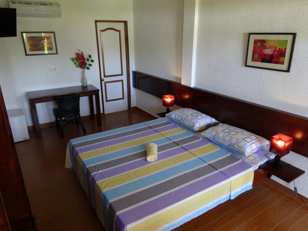 Bohol Sunside Resort Panglao-stad Buitenkant foto